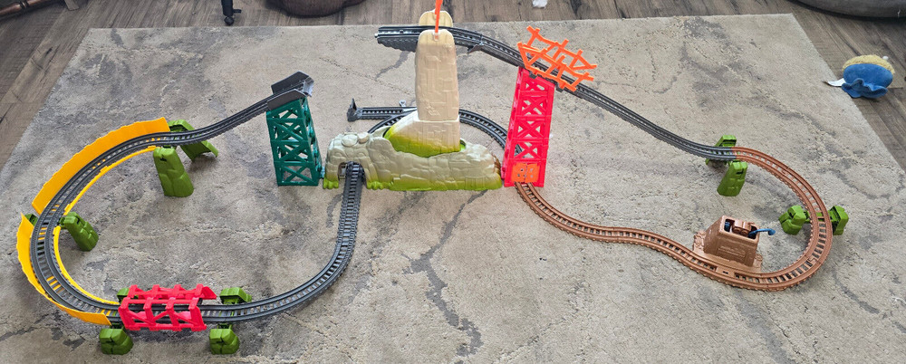 Thomas & Friends Avalanche Escape Trackmaster Train Set AS-Shown CT1-260