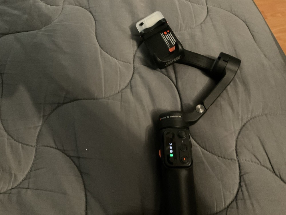 Hohem iSteady V3 Smartphone Stabilizer/Gimbal
