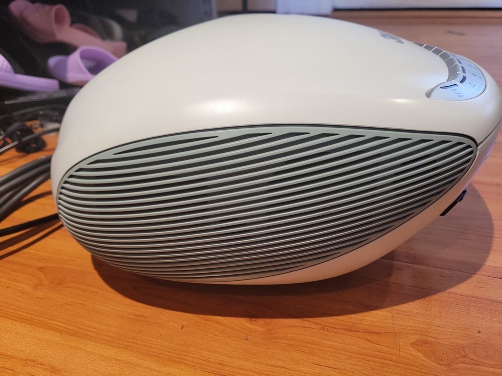 3M DMS 700 Projector