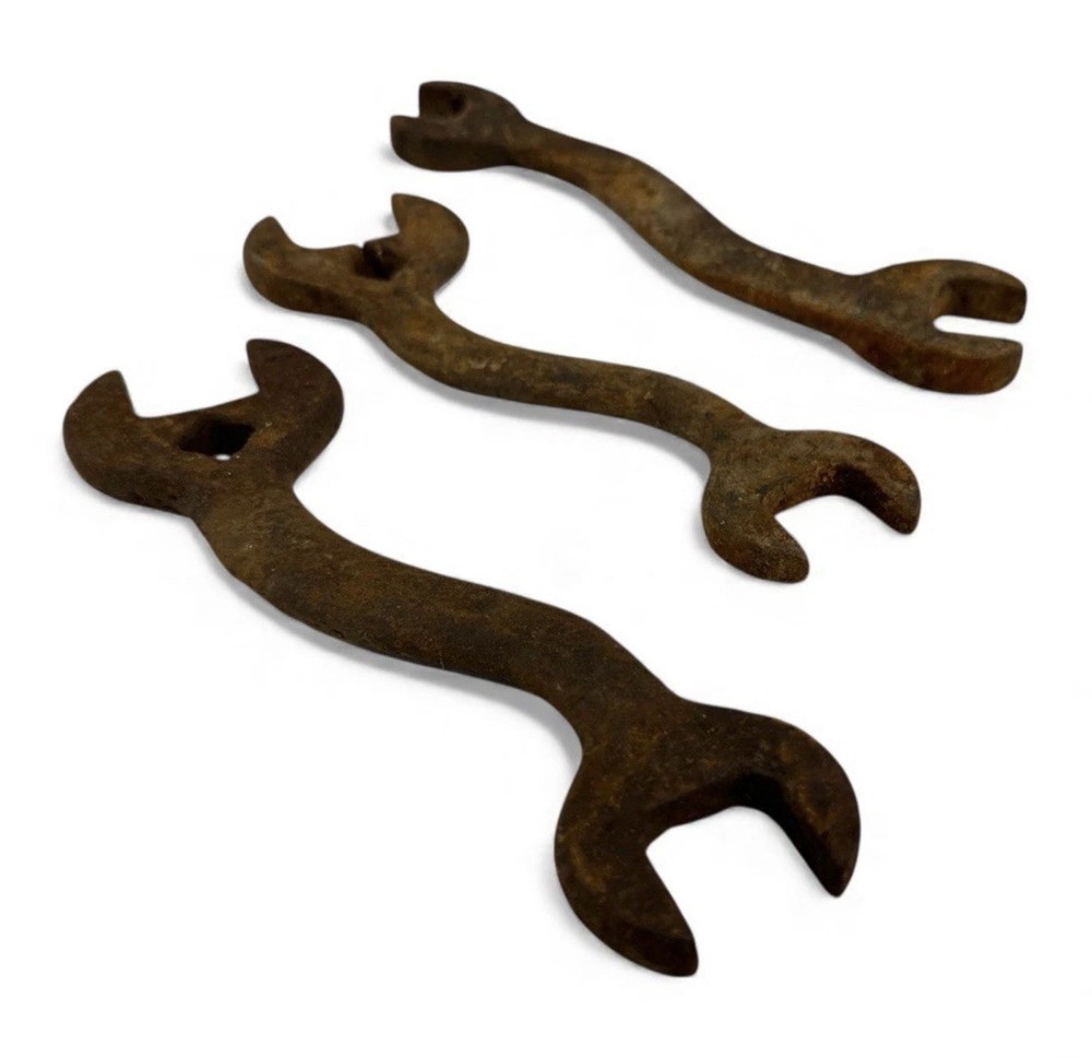 Antique “S” Wavy Open End Wrench Set 3pc Square Socket Farm Tool Iron
