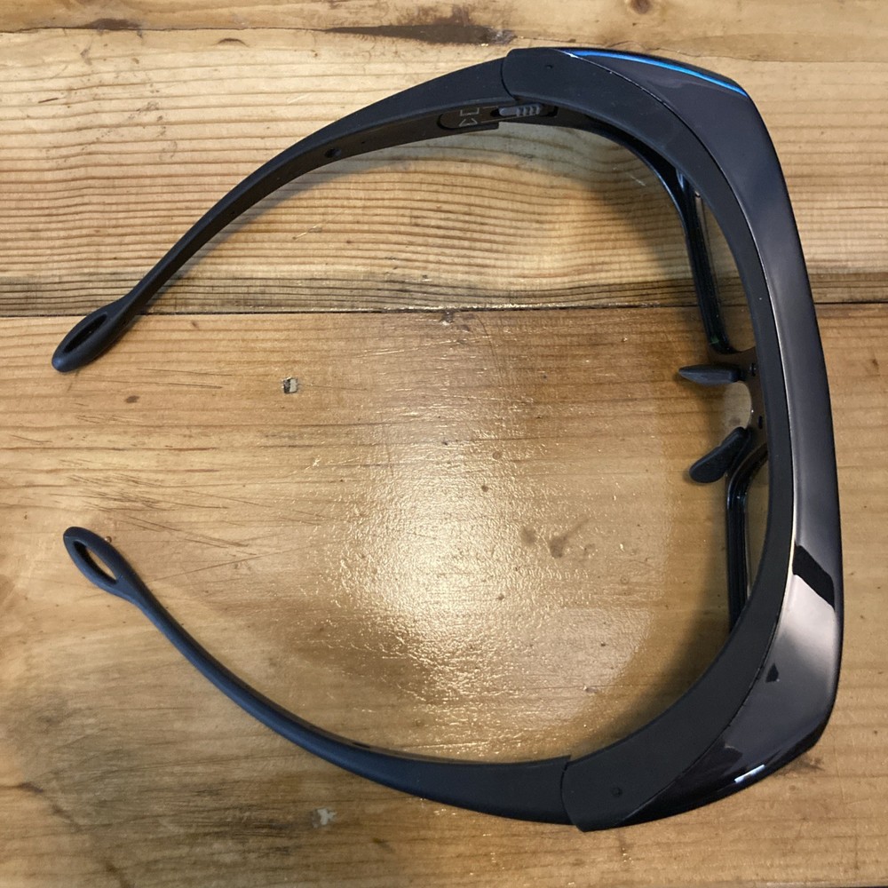 Sony TDG-BR100 3D Active Glasses *ONE Pair* With Soft Case