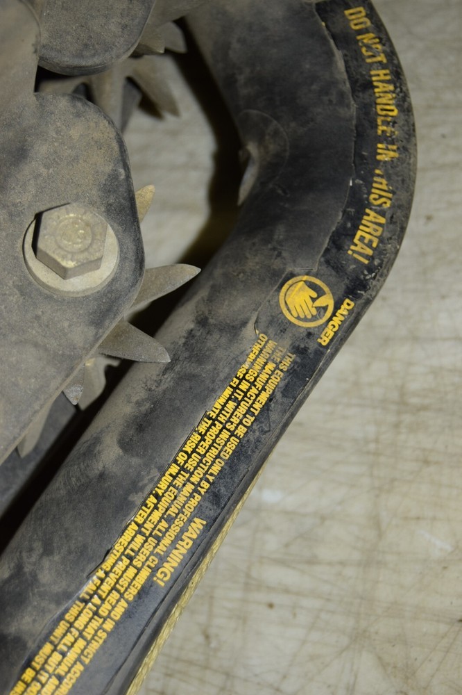 Scepter PoleShark Pole Climber **READ**