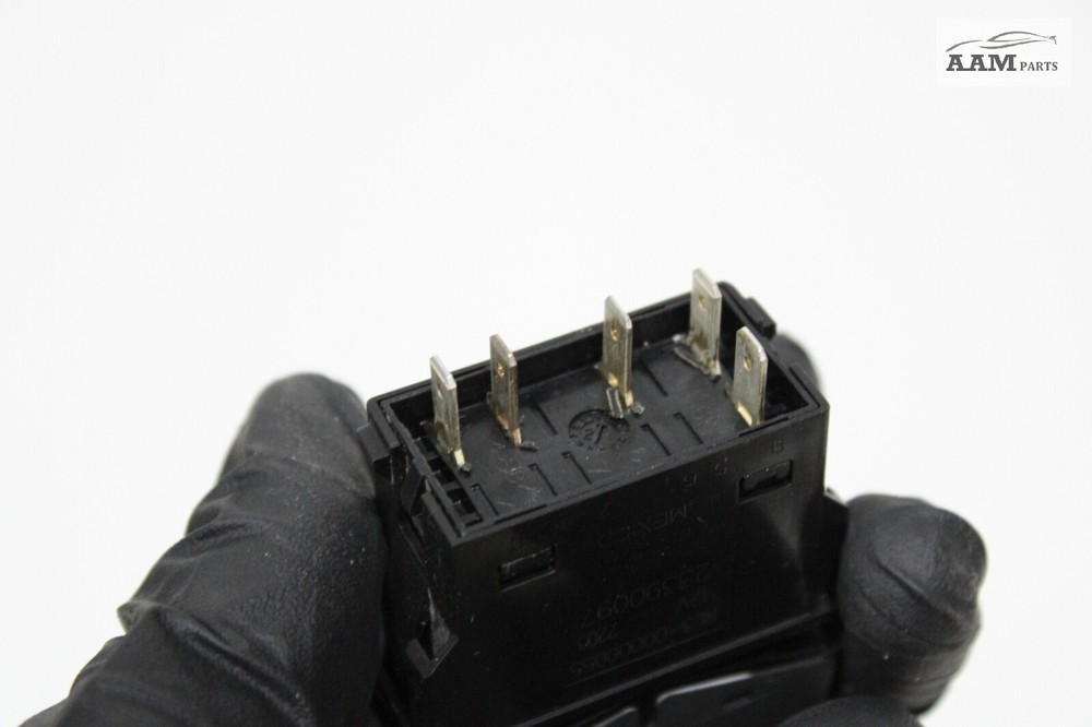 2019-2023 VOLVO VNL 760 FRONT DASH DASHBOARD MUD SNOW TCS SWITCH BUTTON OEM