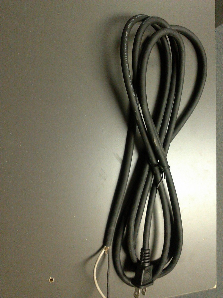 NEW 330072-97 REPLACEMENT POWER CORD 9' FOR PC & DEWALT TOOLS