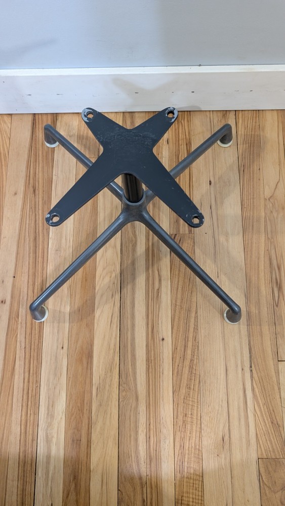 Herman Miller Eames Aluminum Universal Chair Base Medium Lounge Swivel Shell