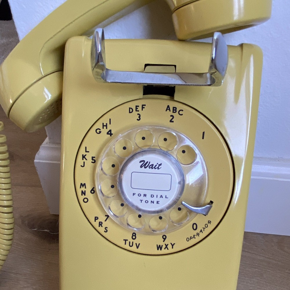 DIAL CARD INSERT Wait for Dial Tone 1.5” in Black or Ivory