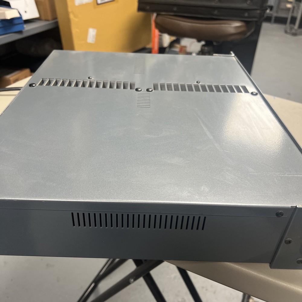 PEAVEY IPA75T Industrial Power Amplifier