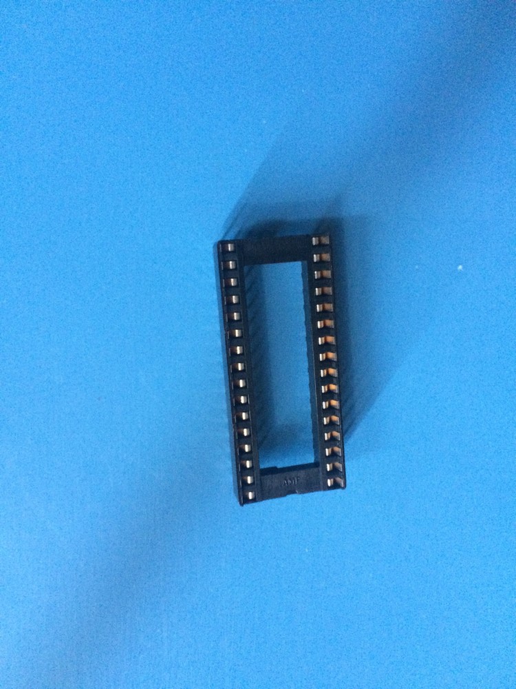 2-644018-2 AMP CONNECTOR IC DIP SOCKET 32 POSITION GOLD