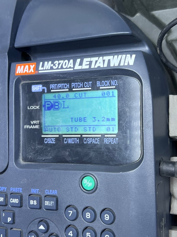 Max LM-370A Letatwin Electronic Lettering Machine