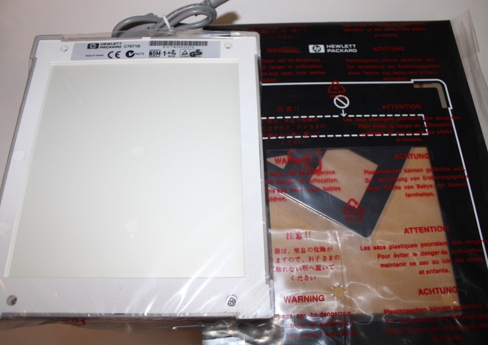 NEW Open Box Hewlett Packard ScanJet XPA Transparency Backlight Adapter  C7671B