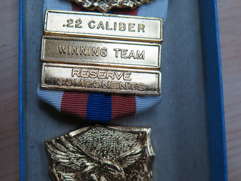 Vintage 1970 .22 Caliber WINNING TEAM Reserve Components