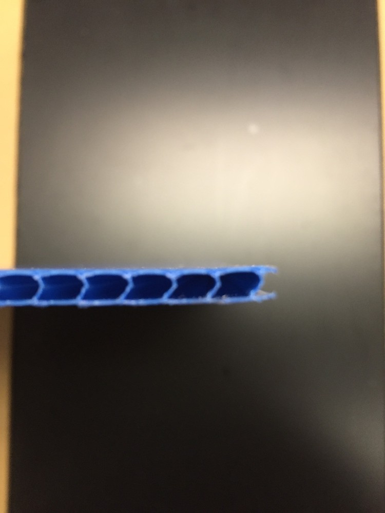 Coroplast 4mm 48" x 24" (4 Pack) Blue Corrugated Plastic Sheets Horizontal