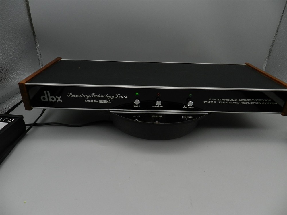DBX 224 Type II Tape Noise Reduction Simultaneous Encode/Decode Noise Reduction