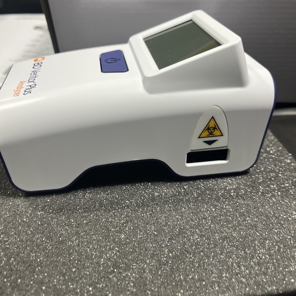 BD Plus Analyzer 256066