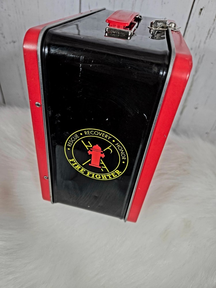2014 AQUARIUS DESIGNED FIREFIGHTER METAL LUNCH BOX