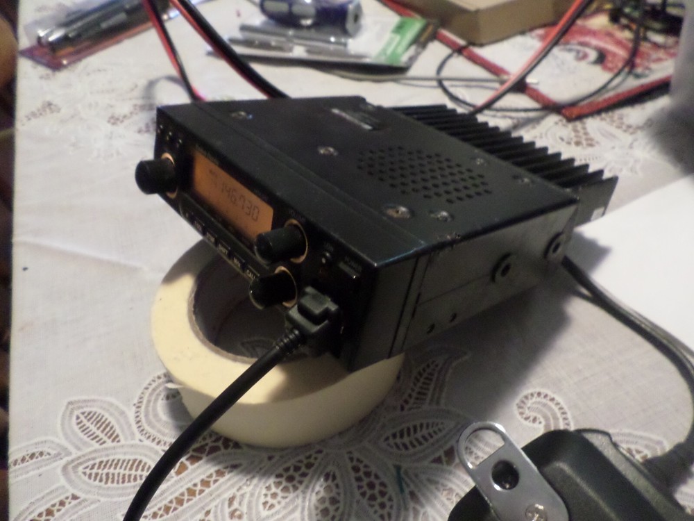 Radio Shack Realistic HTX 242 2 Meter Ham Radio