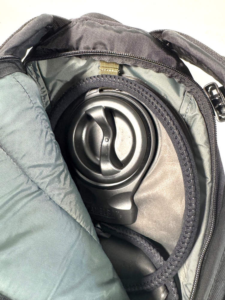 Camelbak Maximum Gear HAWG Hydration Pack & Bladder Backpack Military Black