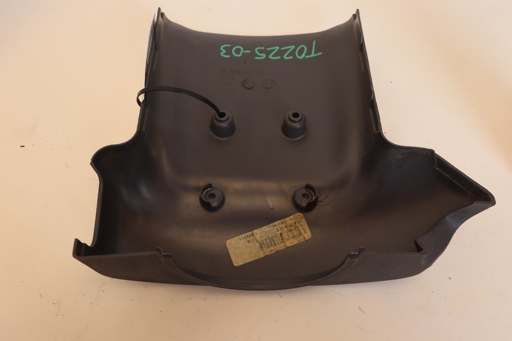 2013-2017 FREIGHTLINER CASCADIA 125 STEERING COLUMN LOWER COVER PANEL OEM