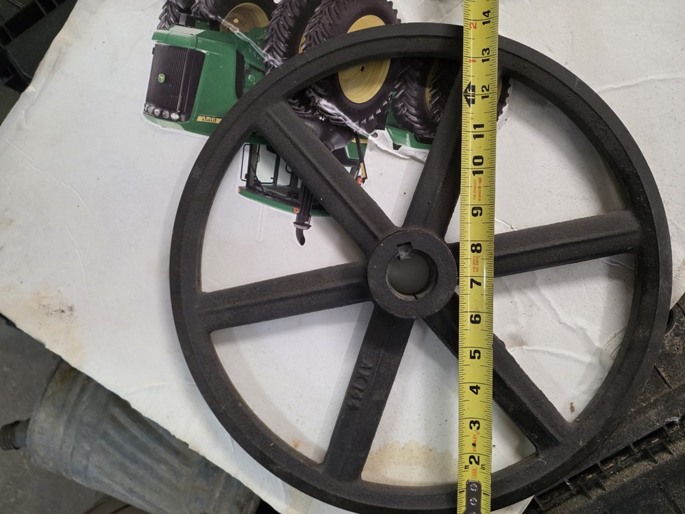 AK144 Pulleys 14in