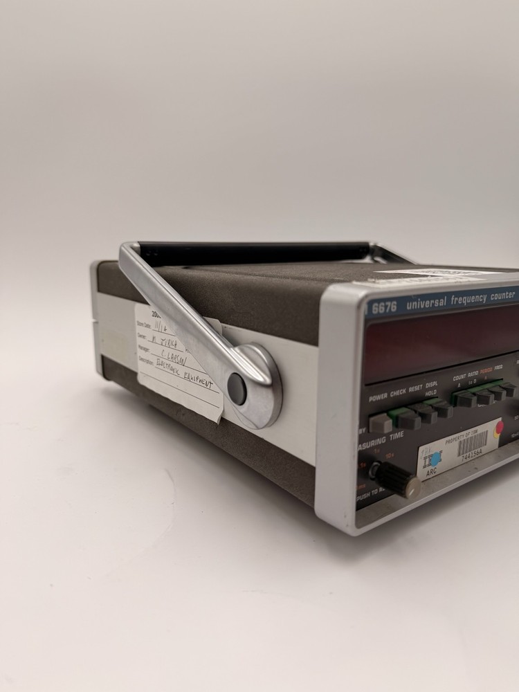 Philips PM 6676 Frequency Counter