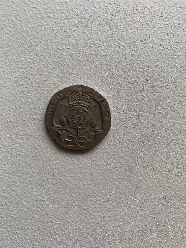 1987 Great Britain 20 Pence Elizabeth II