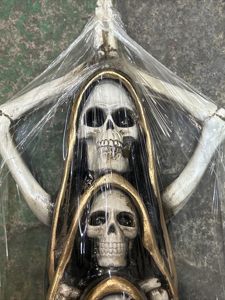 Santa Muerte Statue Black 14in
