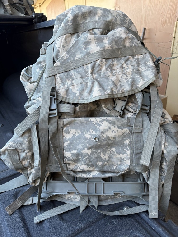 USGI MOLLE II Large Complete Field Pack Set w/ Straps Frame Side Pouches GREAT