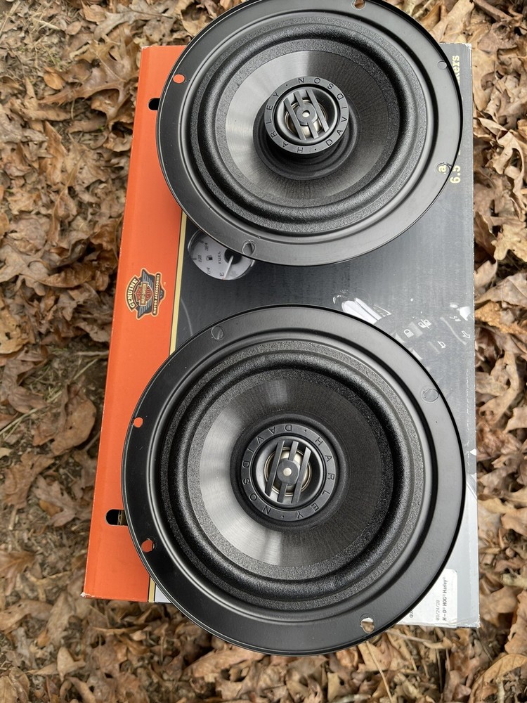 Stock Harley Davidson Speakers