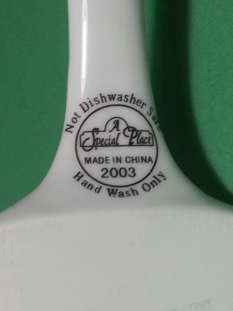 A Special Place Cake Server Porcelain