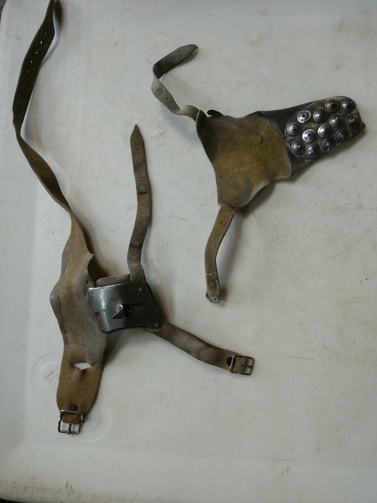 Antique Leather Corn Picking Husking Gloves