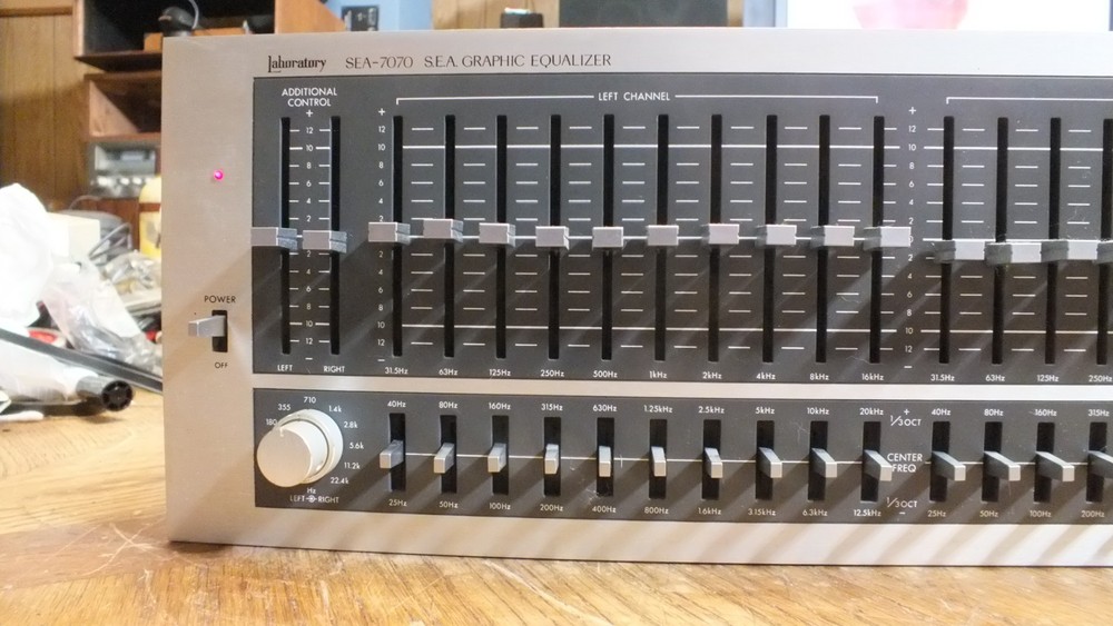 RARE JVC VICTOR LABRATORY STEREO GRAPHIC EQUALIZER