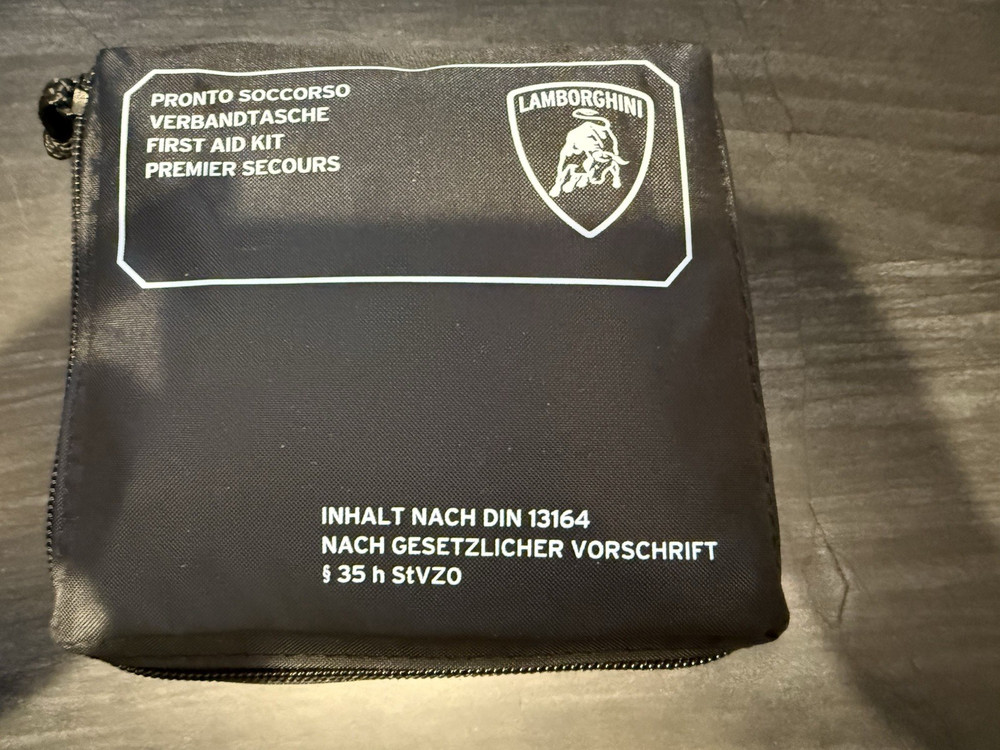 LAMBORGHINI URUS FIRST AID KIT GENUINE OEM