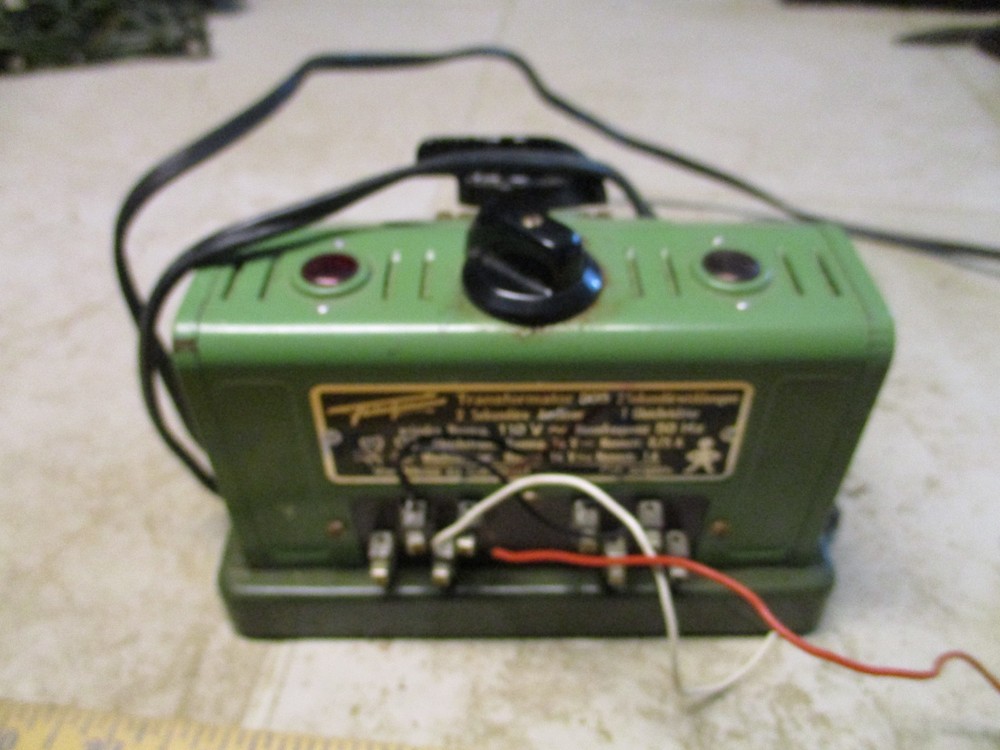 Vintage Fleischmann HO Bahn-Transformator 505 ( Powers On ) Transformer Power