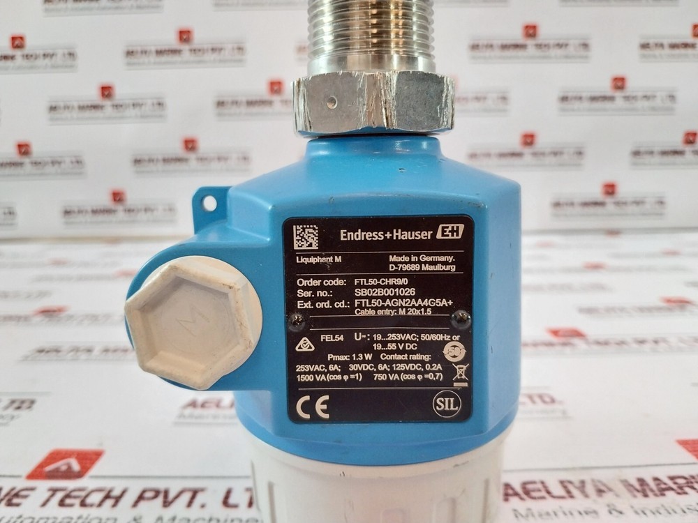 Endress+Hauser FTL50-CHR9/0 Vibronic Point Level Switch