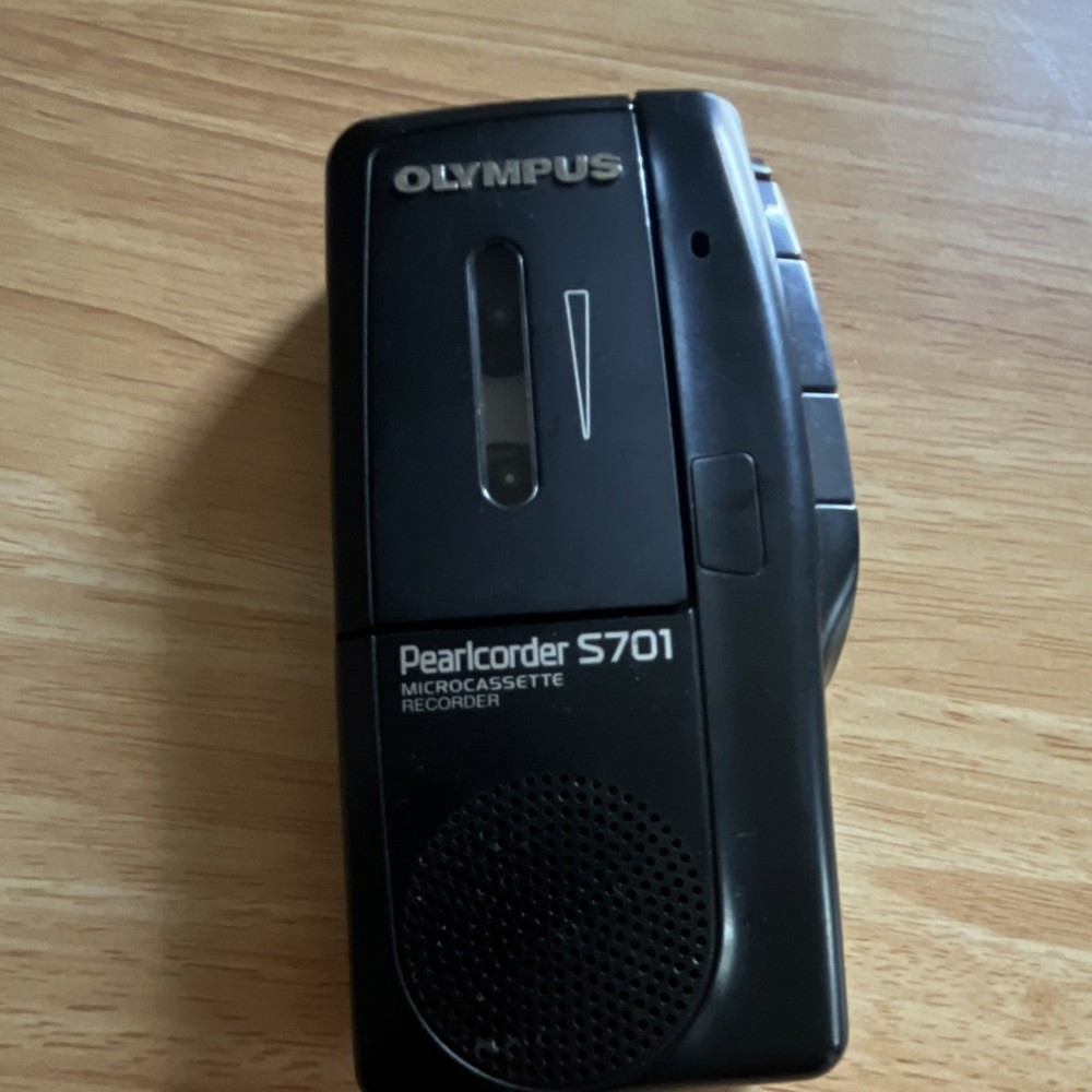 Olympus Pearlcorder S701 Handheld Microcassette Recorder Black