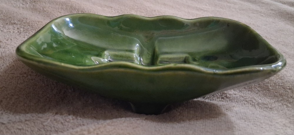 Vintage Collectible Signed McCoy Pottery Dish Pattern #1803