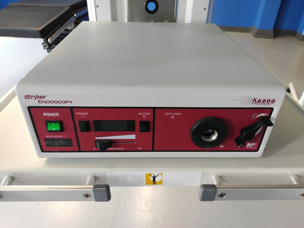 Stryker X6000 Light Source, 220-185-000