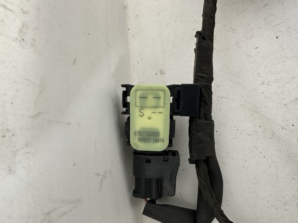 2017 - 2018 SUBARU FORESTER REVERSE SENSOR SONAR ASSEMBLY 87621SG000 OEM