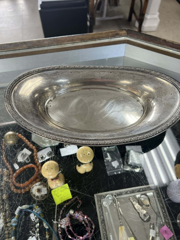 International Sterling Silver 235 Grams Bread Tray