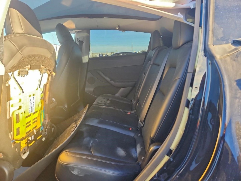 TESLA Y 2021 Camera/Projector 368059