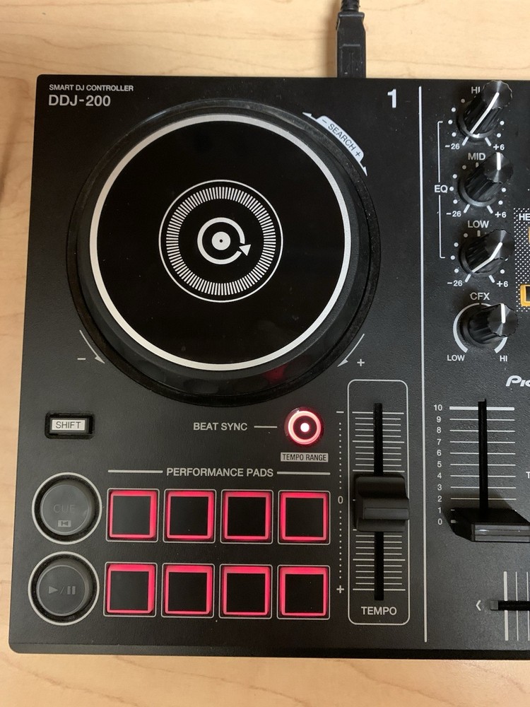Pioneer DJ DDJ-200 Double Deck Controller Performance Pads USB Black