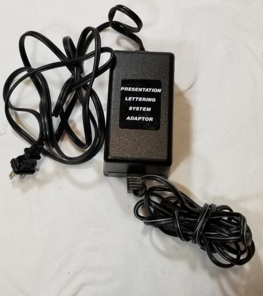 Vintage Accent Labeling System Label Maker Keyboard Charger & Case System S