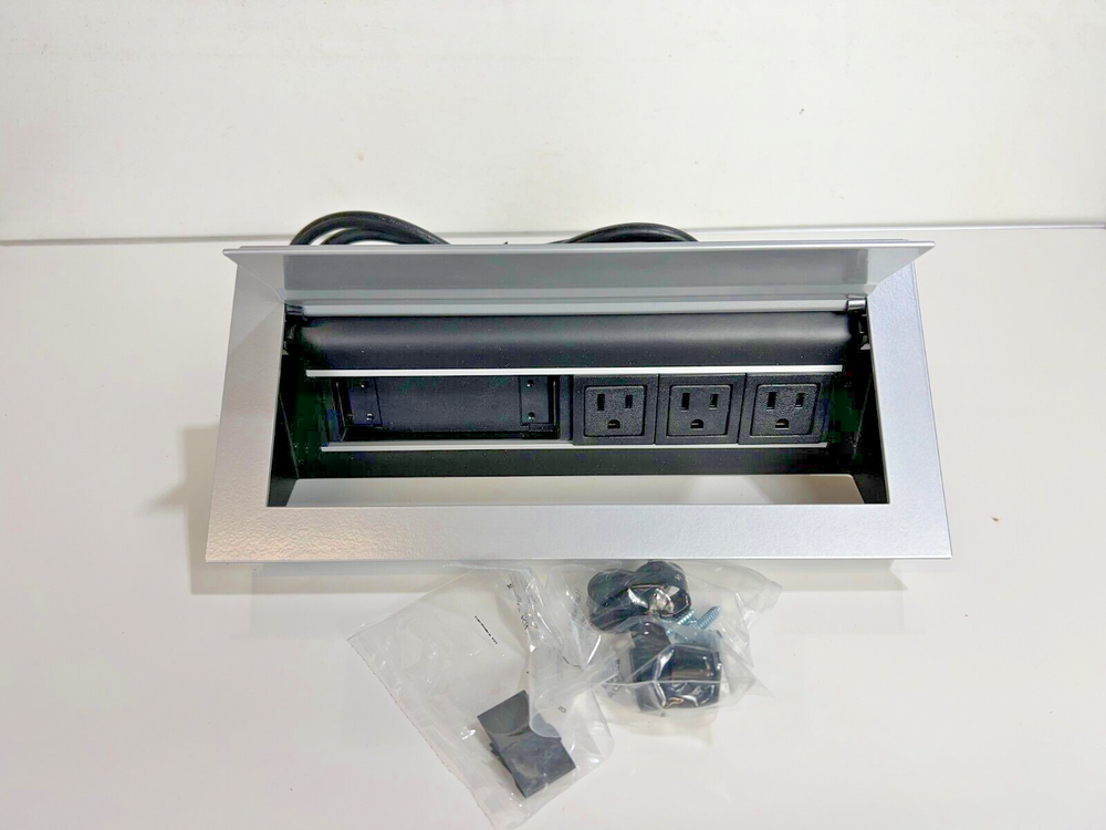 Byrne Power Data Center Ellora Silver/White Outlet