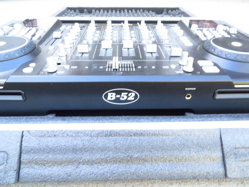 PRODIGY FX B-52 DJ CONTROLLER CD DRIVE MUSIC SCRATCH TURN TABLE w/ Original Case