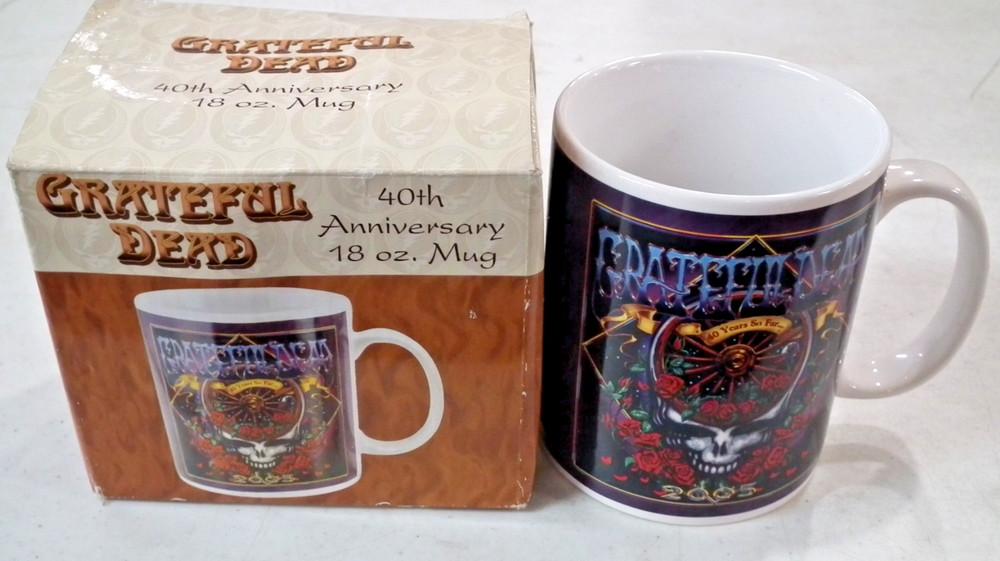 NEVER USED! 2005 GRATEFUL DEAD 18OZ 40TH ANNIVERSARY COFFEE MUG