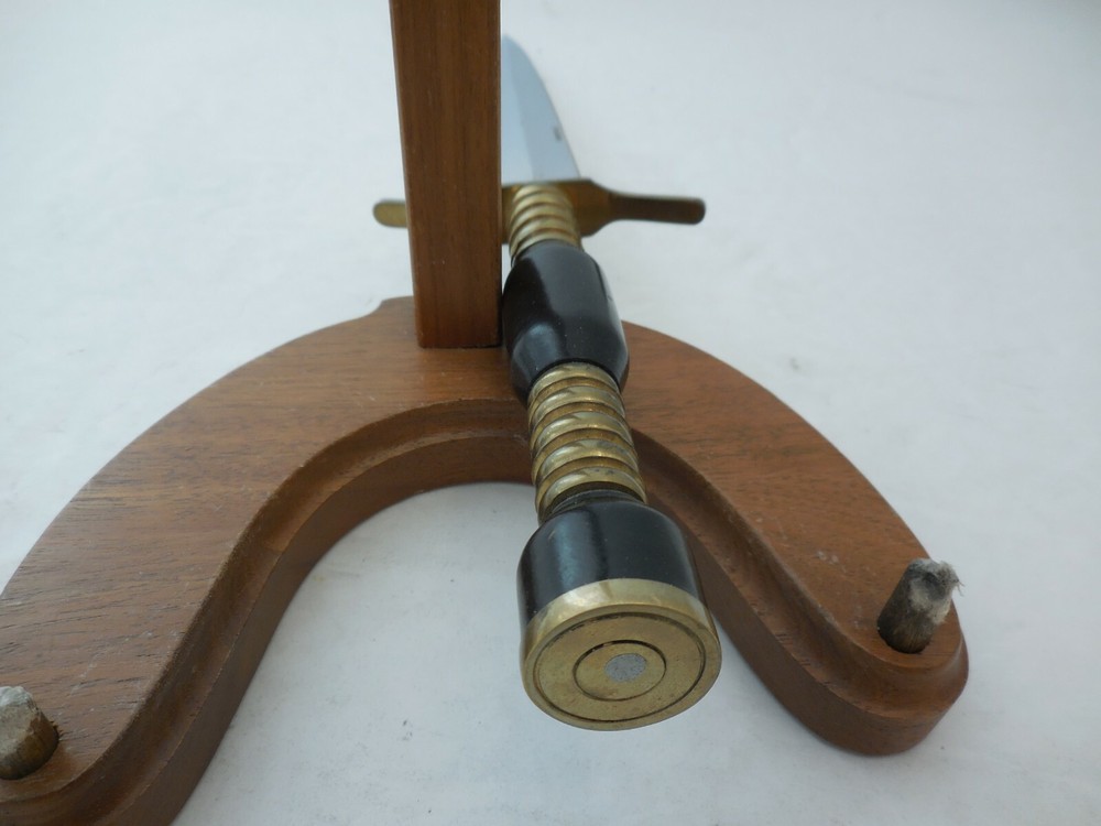 Vintage Dagger With Sheath Excellent Condition