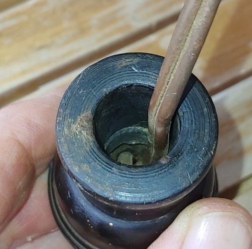 Original 1940's ROUND 2-PRONG AC PLUG
