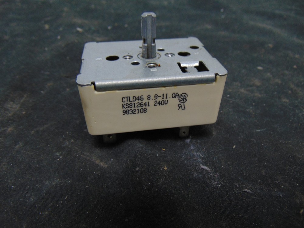 Hotpoint Range RB755GT5WH Surface Element Control Switch WB23K5027