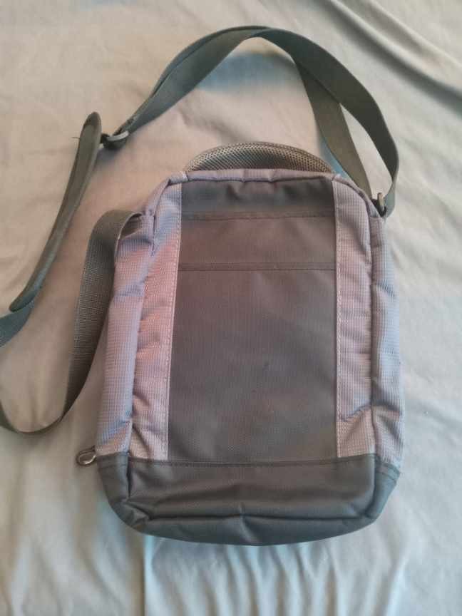 SwissGear Vertical Boarding Bag Shoulder Bag