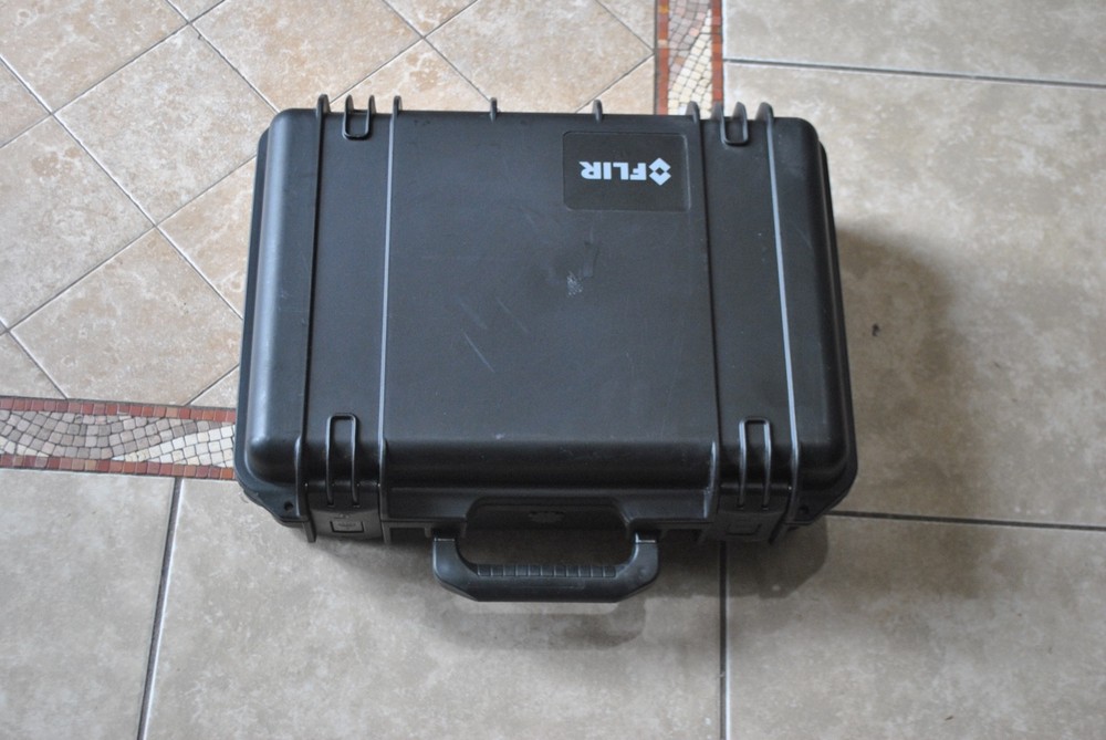 FLIR T400 thermal camera